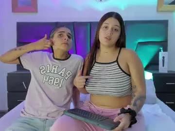 andreaandkarina from Chaturbate is Freechat