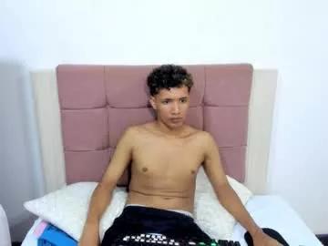 andreew_diaz from Chaturbate is Freechat