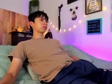 andy_guez_11 from Chaturbate is Freechat