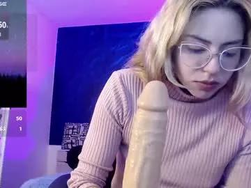 april_dumont from Chaturbate is Freechat