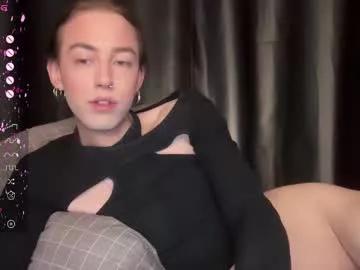 avril_pearly_ from Chaturbate is Freechat