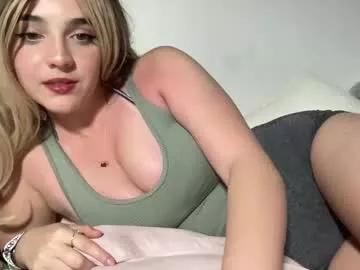 Daphnyy webcams show profile image 