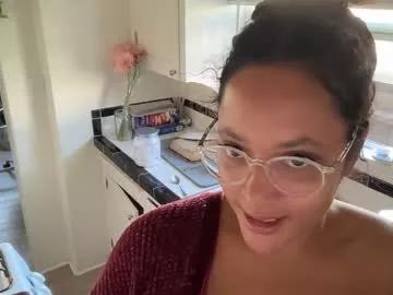 dreamyriri from Chaturbate is Freechat