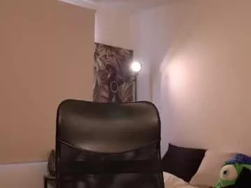 laurita_4 model from Chaturbate