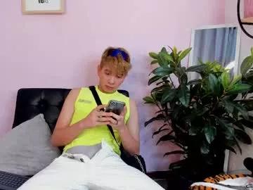 novaybrian from Chaturbate is Freechat