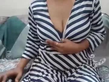 Sexyjenny24 webcams show profile image 