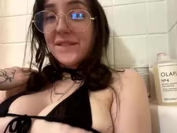 starisstarving from Chaturbate is Freechat