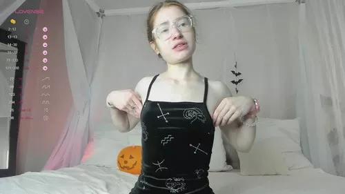 juicypea4 from Cherry is Freechat