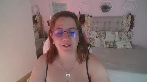 katiejones from Cherry is Freechat