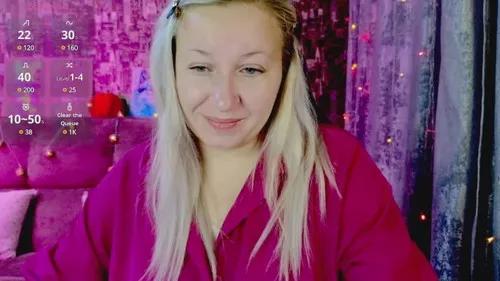 ladykatherin from Cherry is Freechat