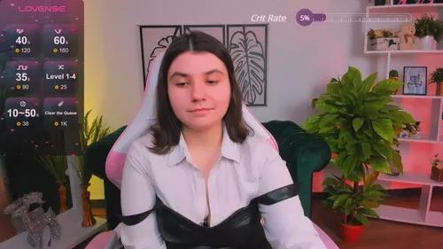 violashy from Cherry is Freechat