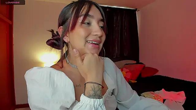 _Tammyy from StripChat is Freechat