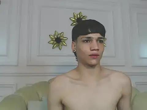 andytyler4 from StripChat is Freechat