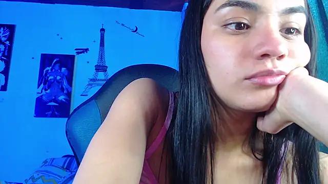 Ariel_Zeo1 from StripChat is Freechat