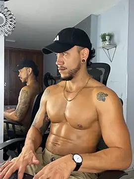 ARON_TAYLER01 from StripChat is Freechat