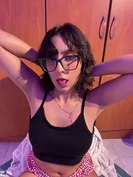 aurora_xoxo from StripChat is Freechat