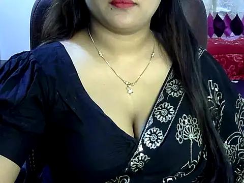 BengaliQueenStar from StripChat is Freechat