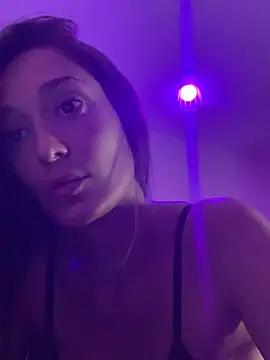 BustyLunaa from StripChat is Freechat