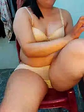 Candyrolla from StripChat is Freechat