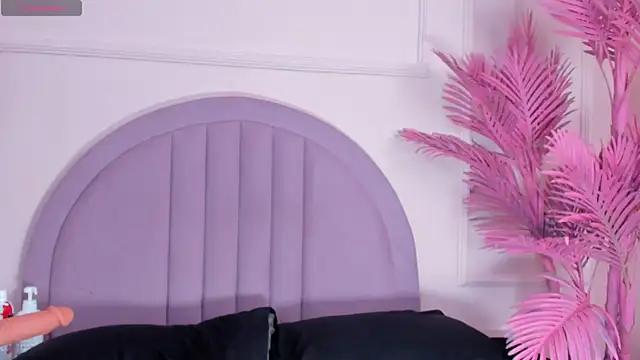 Chanellmiller from StripChat is Freechat