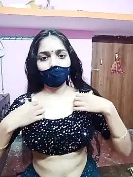 Cute-Simmi from StripChat is Freechat