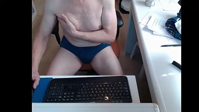 dutchpornking from StripChat is Freechat