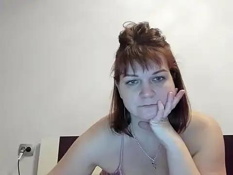 ElektraShine29 from StripChat is Freechat