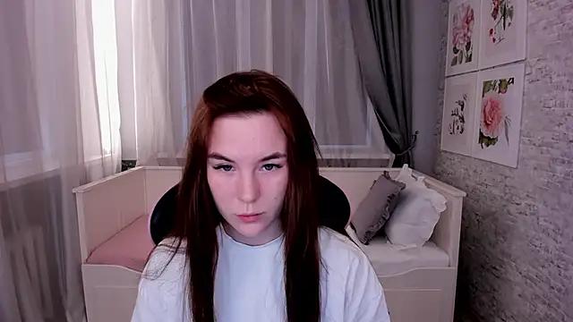 EllaSmithh from StripChat is Freechat