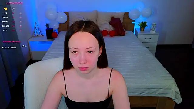 Hayle_Hill from StripChat is Freechat