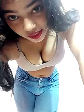 husa-Malika from StripChat is Freechat