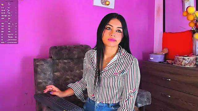 jade_brunnette from StripChat is Freechat