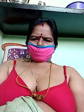 kaniamudha from StripChat is Freechat