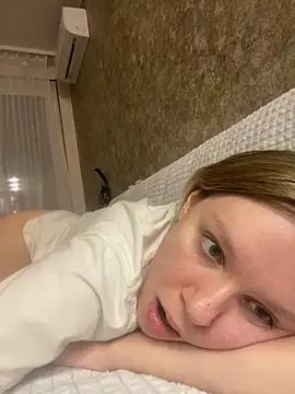 Leksika_Kiss__ from StripChat is Freechat