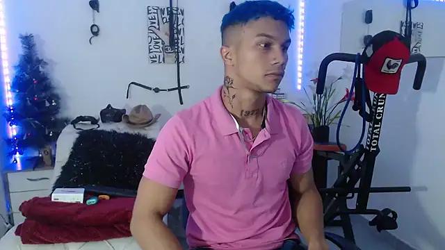 Leonard_Price from StripChat is Freechat