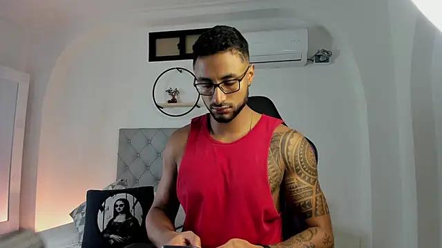 LiamGarcia1 from StripChat is Freechat