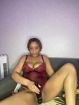 Lunasensualedelisla from StripChat is Freechat