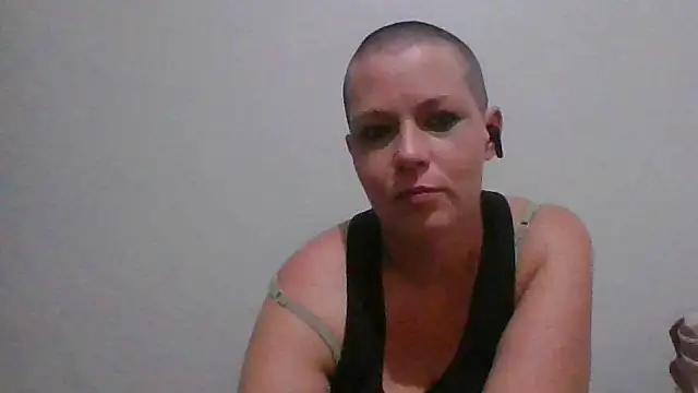 MademoiselleShelly webcams show profile image 