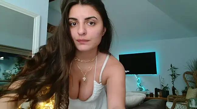 MaiteLifaOk from StripChat is Freechat