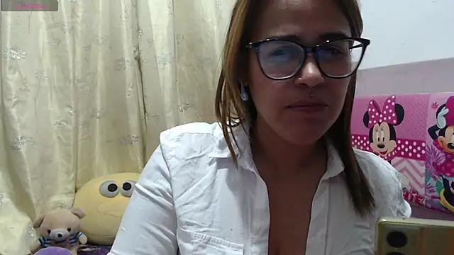 Maria_Camiila from StripChat is Freechat