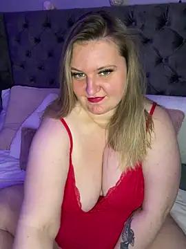 NovaSkyeex from StripChat is Freechat