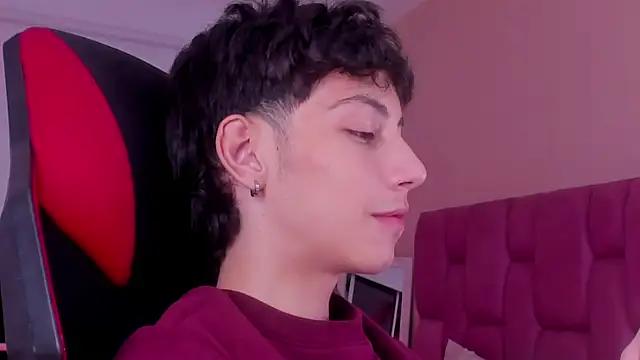 PHILIPE_MOONLIGHT from StripChat is Freechat