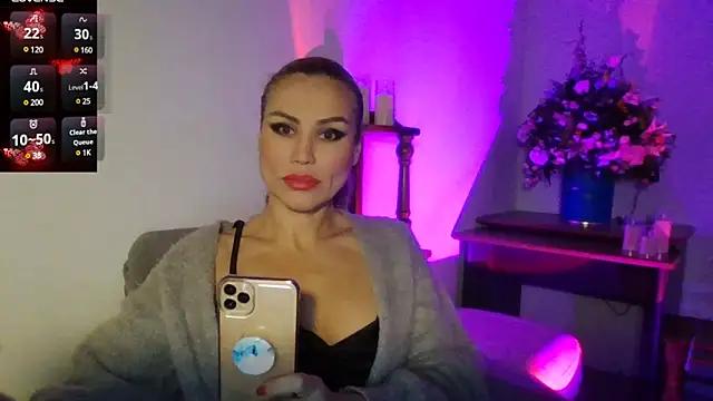 Radmila_Queen_ from StripChat is Freechat