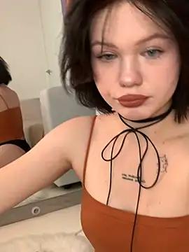 RubyAngel from StripChat is Freechat