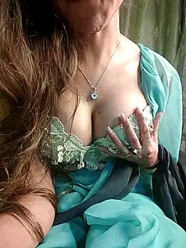 seductivegirl55 from StripChat is Freechat