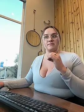 SexySteph75 from StripChat is Freechat