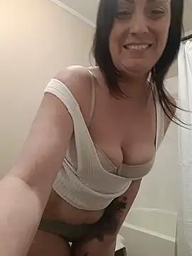 SierraSage from StripChat is Freechat