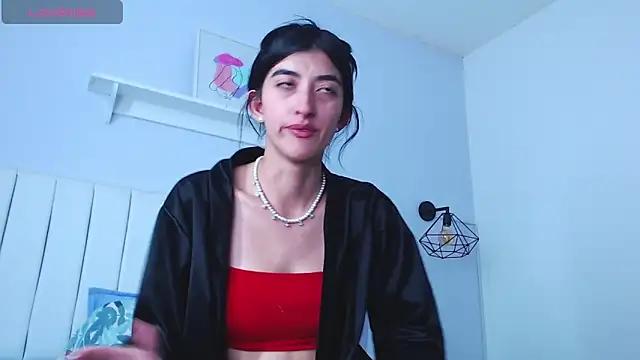 Thalia-megg from StripChat is Freechat