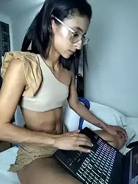 thedianakaro from StripChat is Freechat