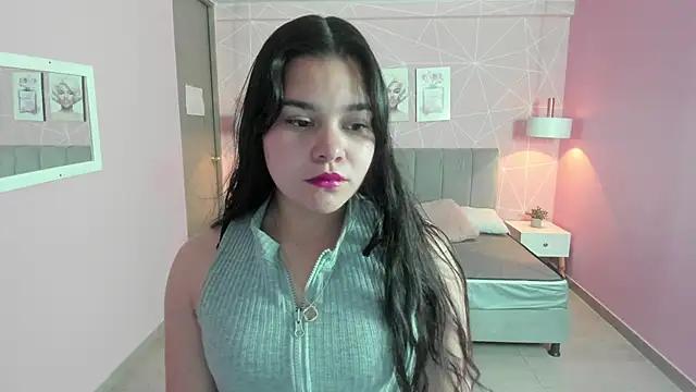 zara__sweet from StripChat is Freechat